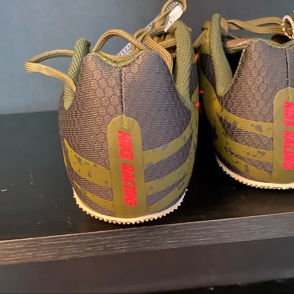 Men’s Nike Zoom Rival track shoes - Picture 3 of 9